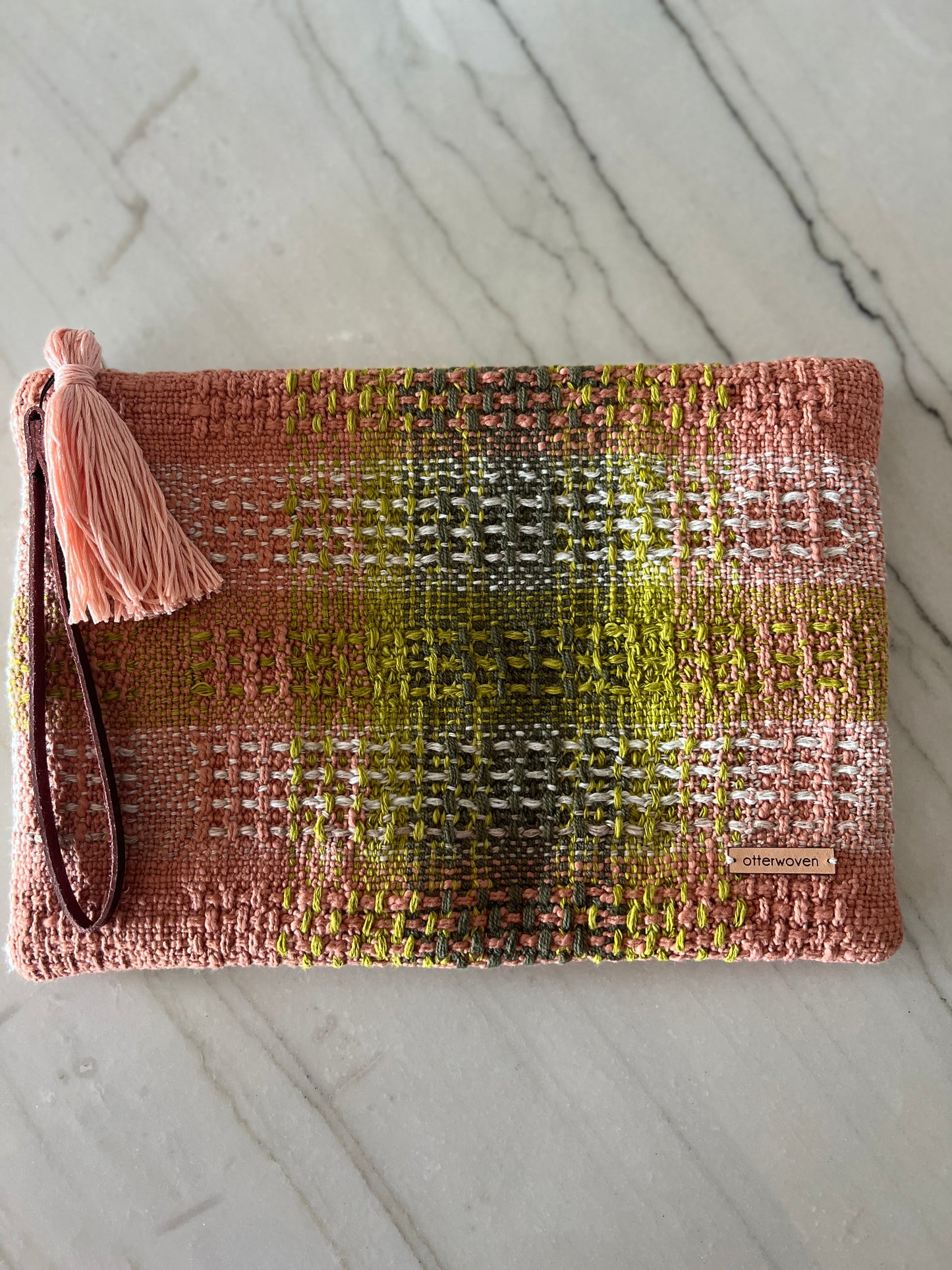 Crosshatch Clutch