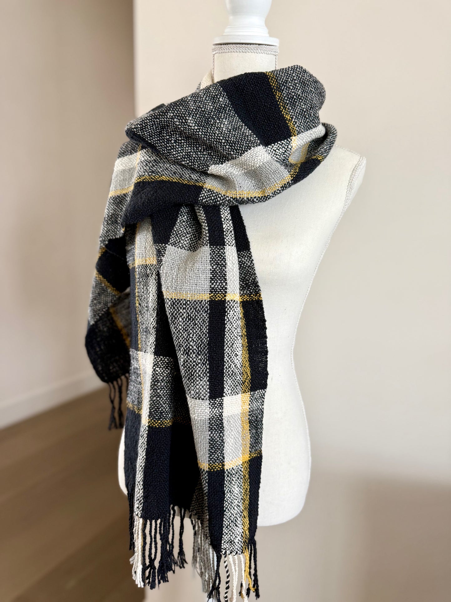 Manhattan Plaid Scarf