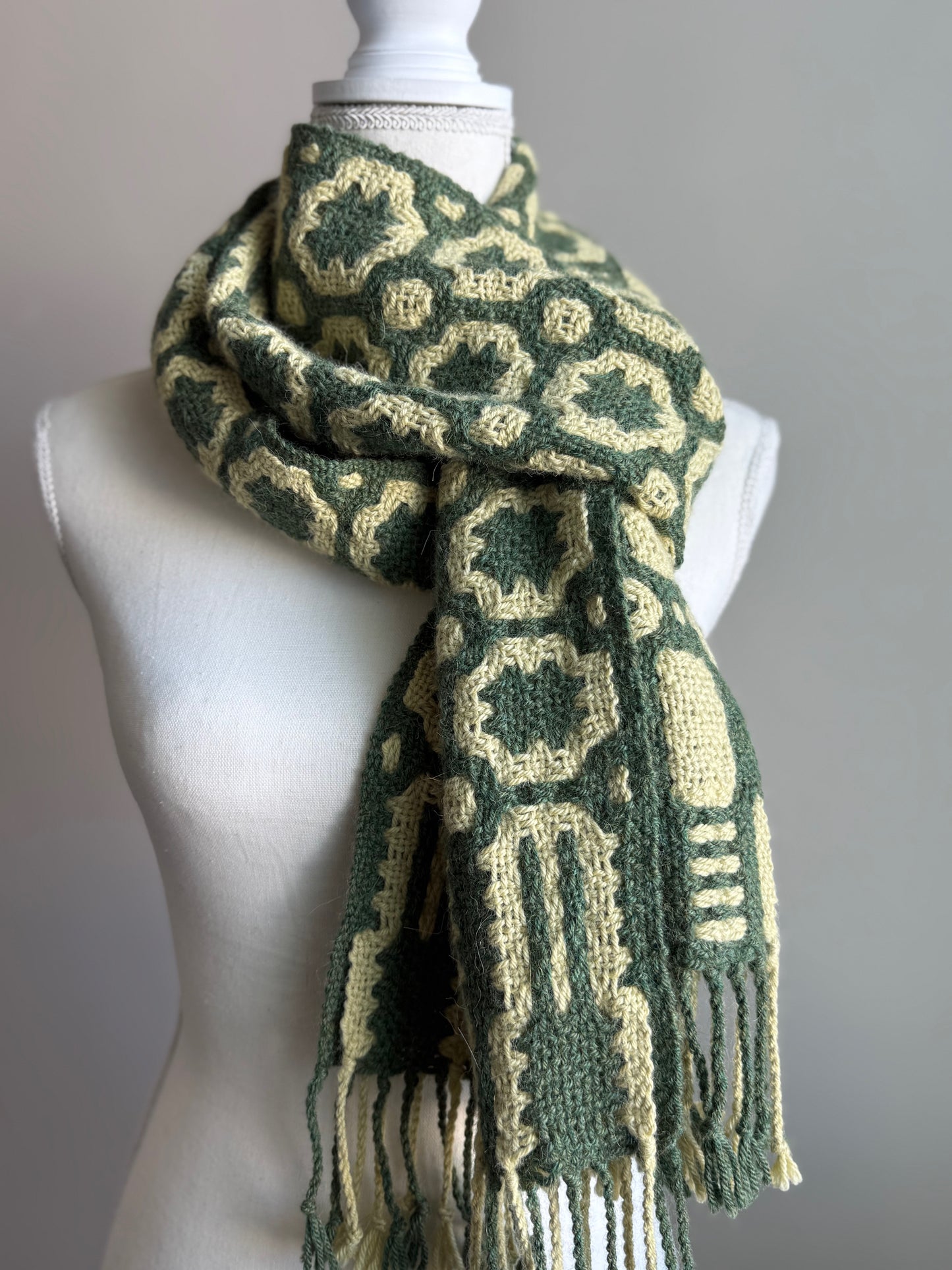 8-Shaft Weaving Pattern PDF & WIF - Keystone Scarf