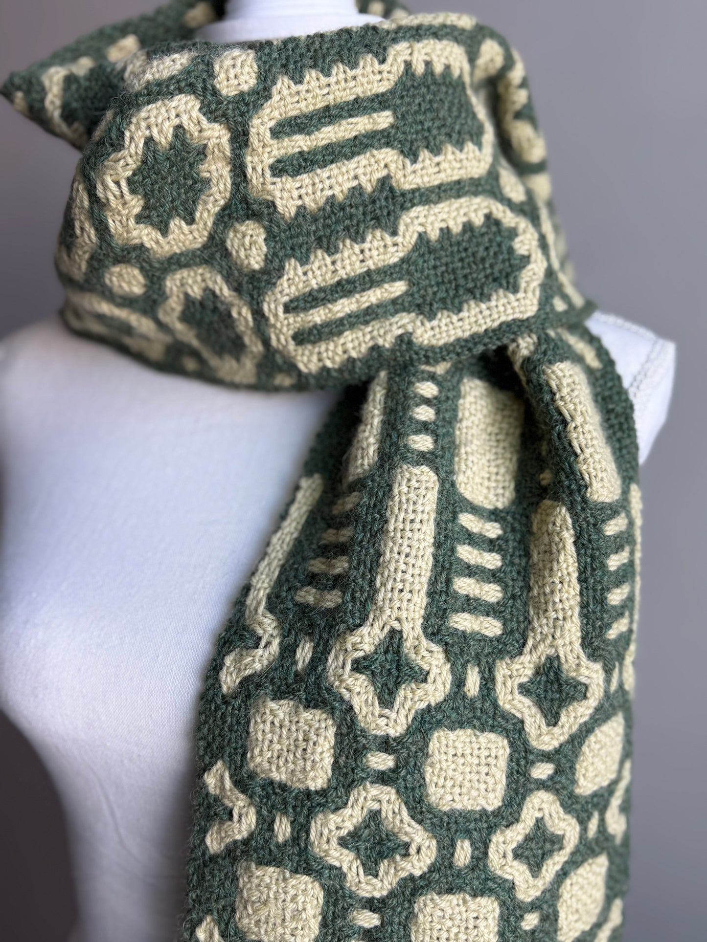 8-Shaft Weaving Pattern PDF & WIF - Keystone Scarf